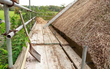 advantages of Arrow Green thatch roofing